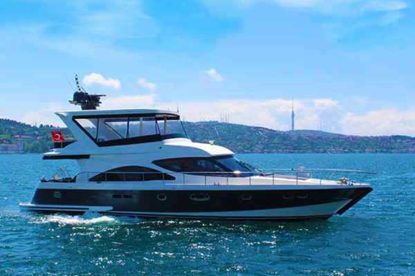 Istanbul Hourly Boat Hire Rent A Yacht Yalikizi