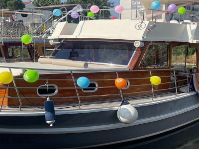 12 Islands Boat Trip